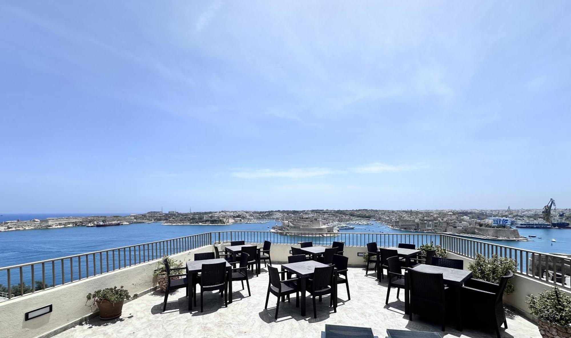 Grand Harbour Hotel Валлетта Екстер'єр фото