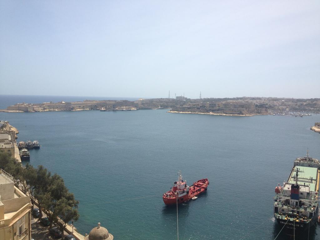 Grand Harbour Hotel Валлетта Екстер'єр фото