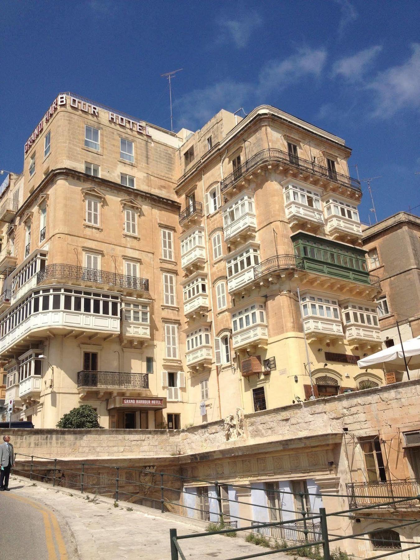 Grand Harbour Hotel Валлетта Екстер'єр фото