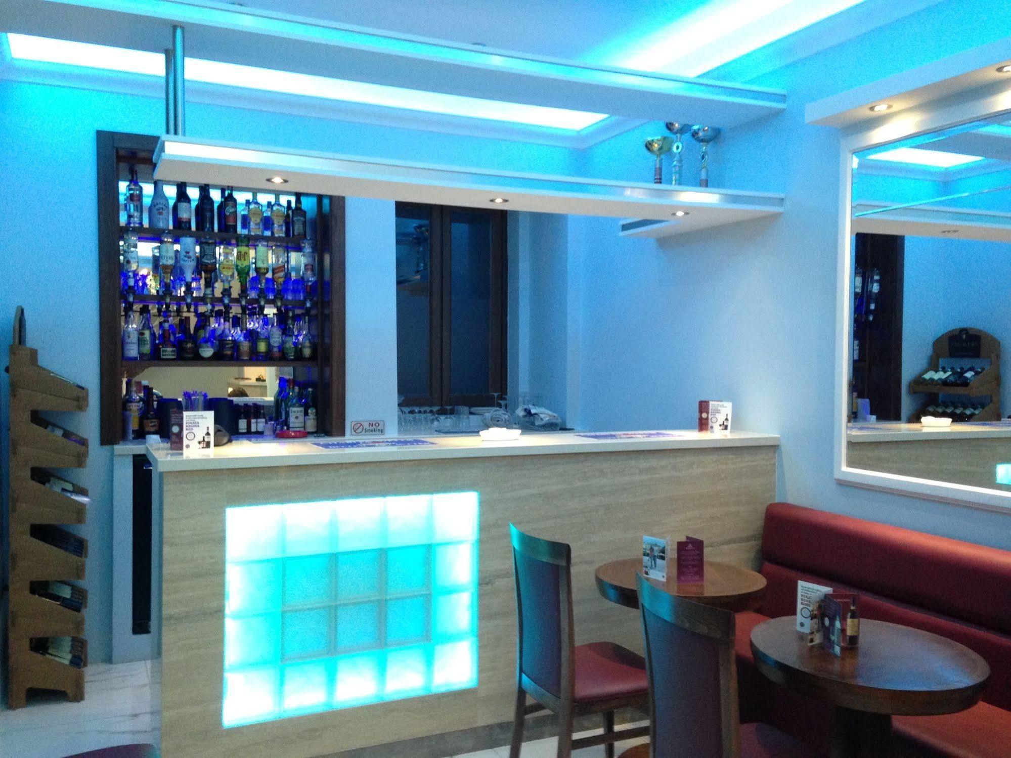 Grand Harbour Hotel Валлетта Екстер'єр фото